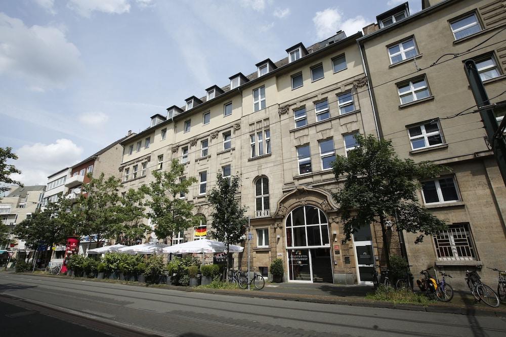 Stadthotel Duesseldorf Exterior photo