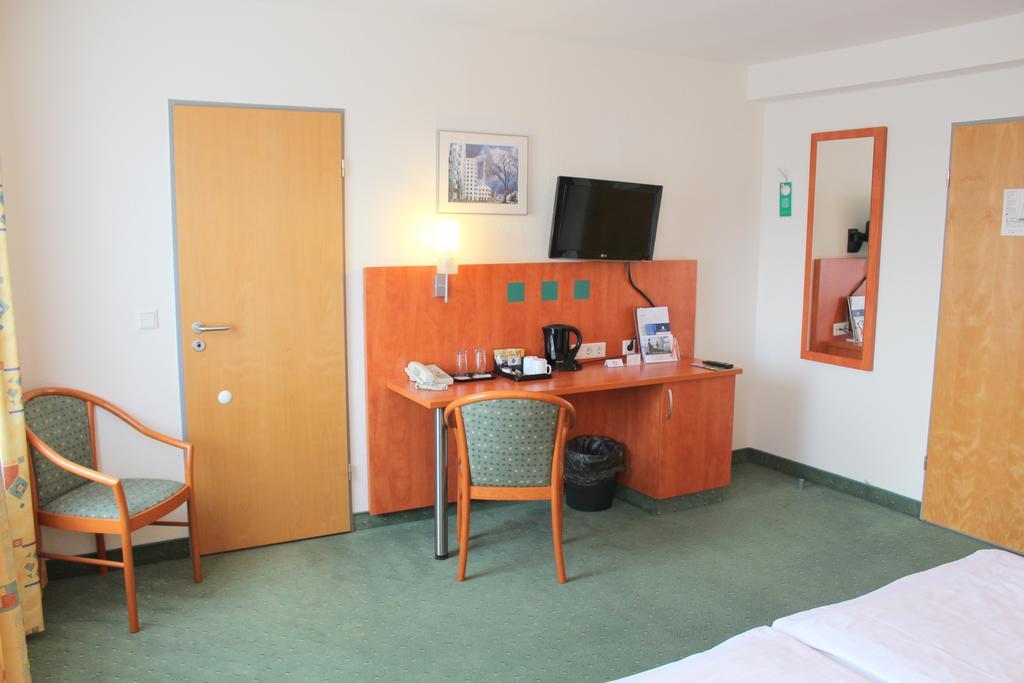 Stadthotel Duesseldorf Exterior photo